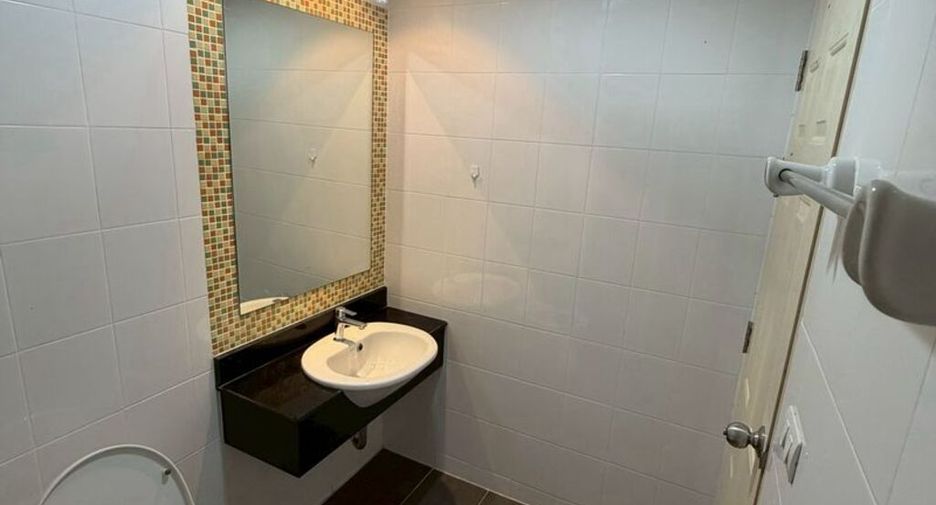 Wohnung zum Kauf mit 1 Zimmer in Phra Khanong, Bangkok