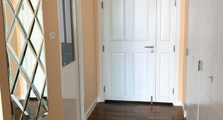 Condo en alquiler y en venta de 2 habitaciones 