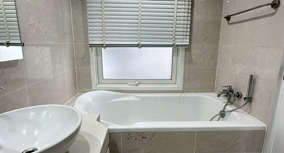 Wohnung zur Miete mit 2 Zimmer 