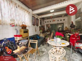 Reihenhaus zum Kauf mit 4 Zimmer in Khlong Toei, Bangkok