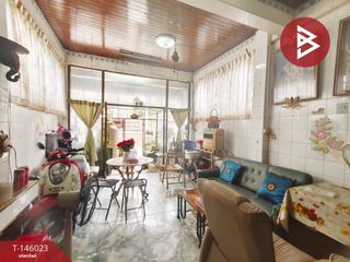 Reihenhaus zum Kauf mit 4 Zimmer in Khlong Toei, Bangkok