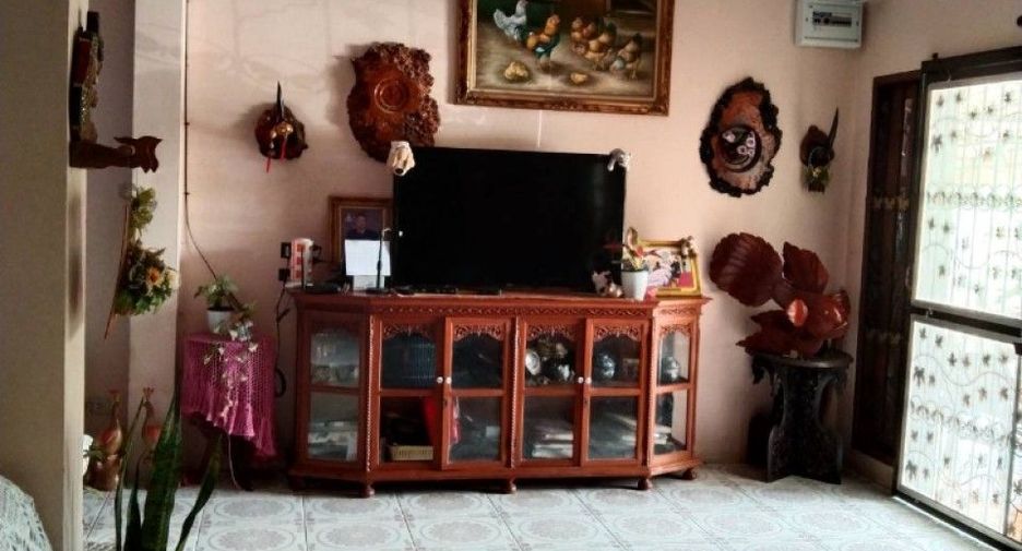 For sale 3 bedrooms house in Sattahip, Pattaya
