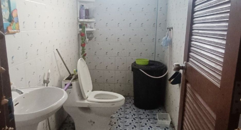 For sale 3 bedrooms house in Sattahip, Pattaya