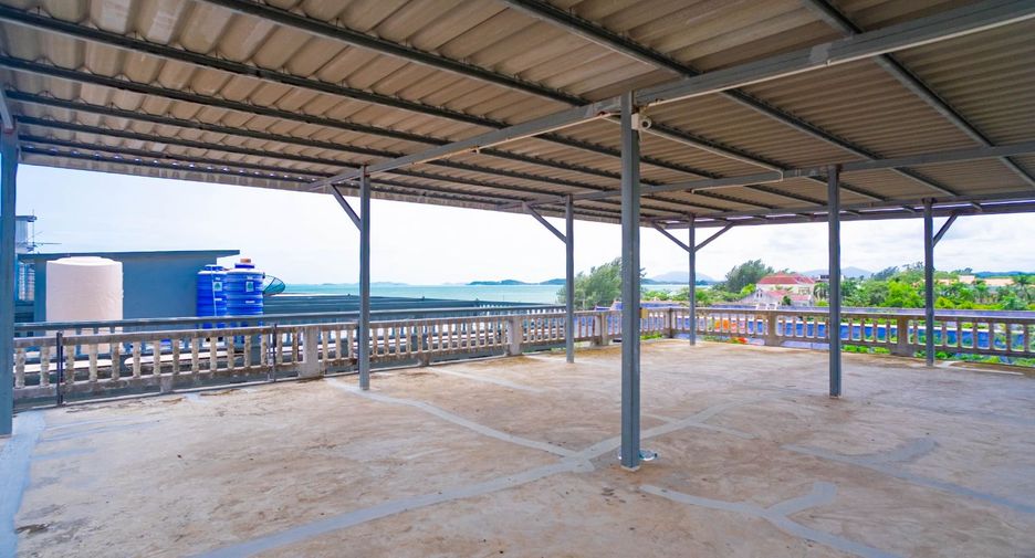 À vendre appartement avec services à Klaeng, Rayong