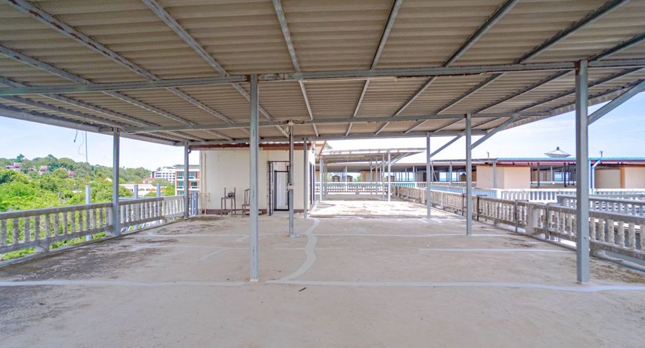 À vendre appartement avec services à Klaeng, Rayong