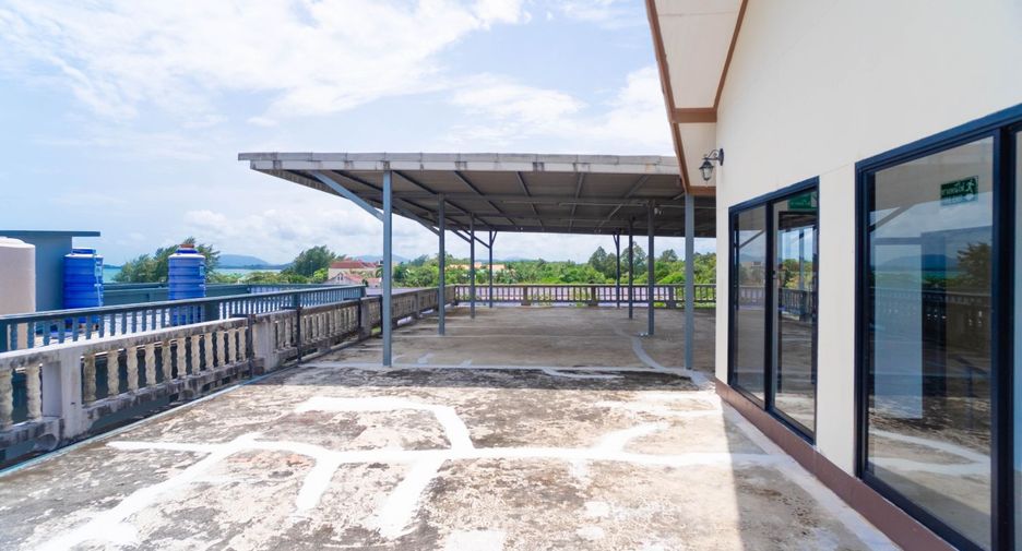 À vendre appartement avec services à Klaeng, Rayong