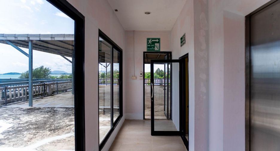 À vendre appartement avec services à Klaeng, Rayong