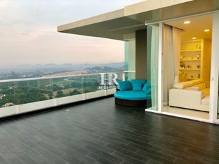 À vendre 3 chambres condo à Bang Saray, Pattaya