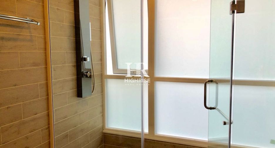 À vendre 3 chambres condo 