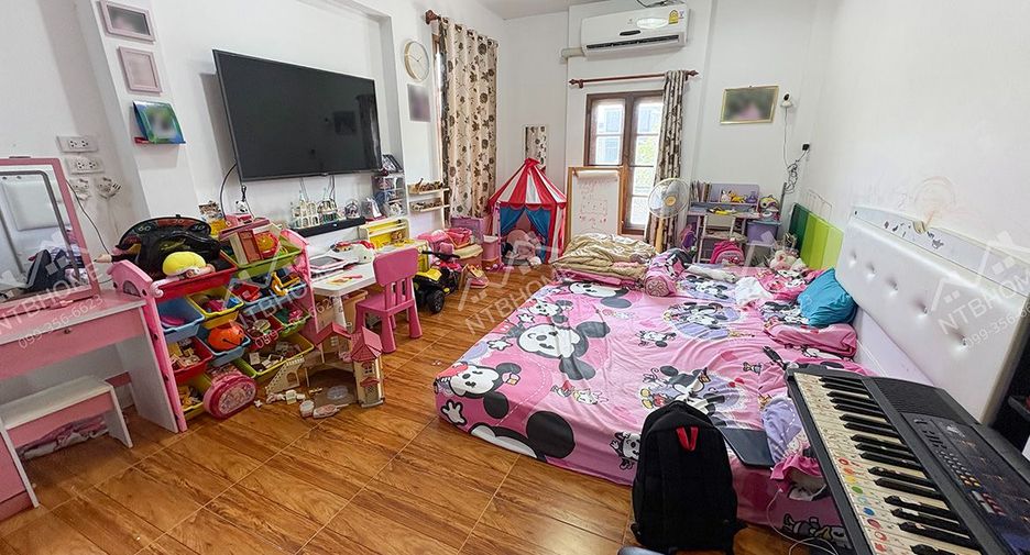 Haus zum Kauf mit 3 Zimmer in Thawi Watthana, Bangkok