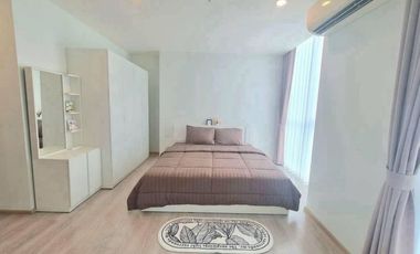 Condo en alquiler de 2 habitaciones 