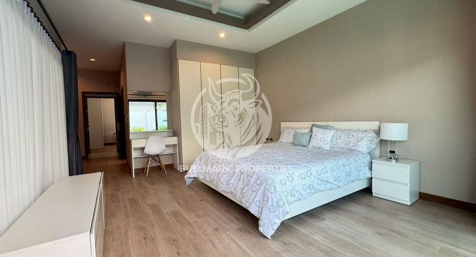For rent 3 bedrooms house in Huay Yai, Pattaya