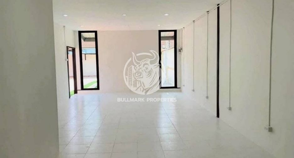 For rent 5 bedrooms house in Bang Lamung, Chonburi