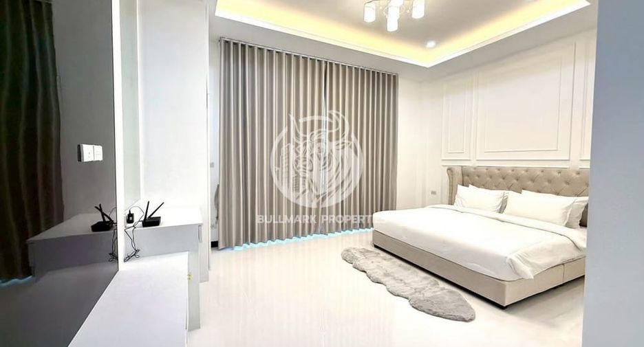 For rent 4 bedrooms house in Bang Lamung, Chonburi