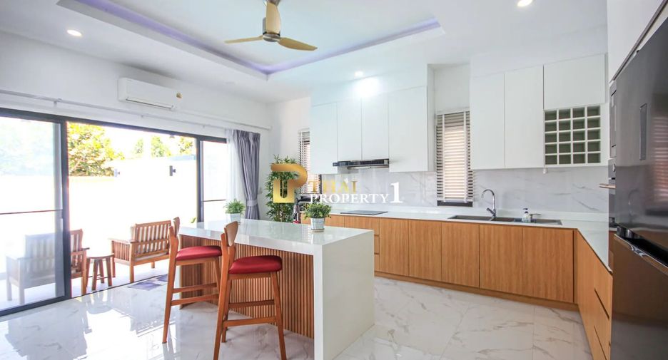 Villa zum Kauf mit 3 Zimmer in Hua Hin, Prachuap Khiri Khan