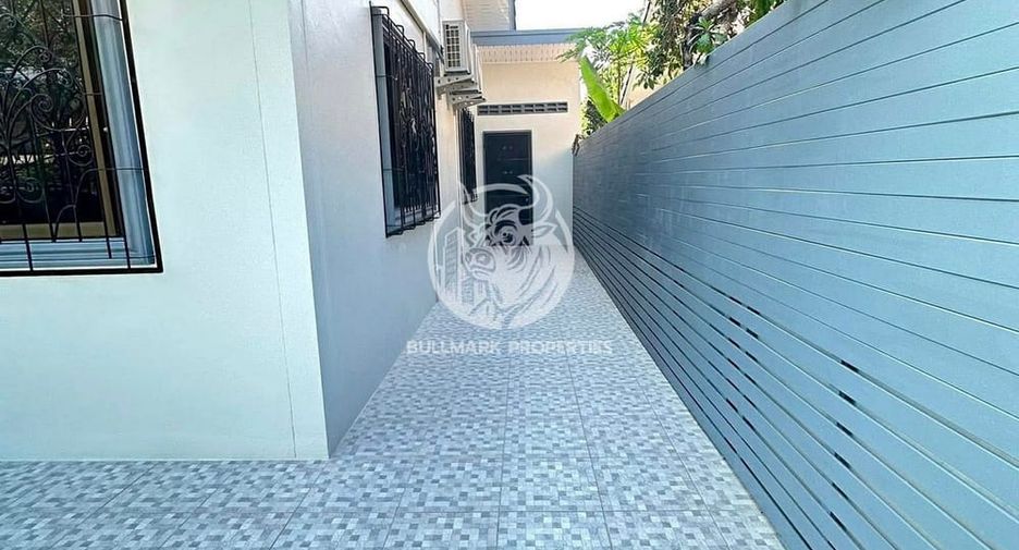 For rent 3 bedrooms house in Bang Lamung, Chonburi
