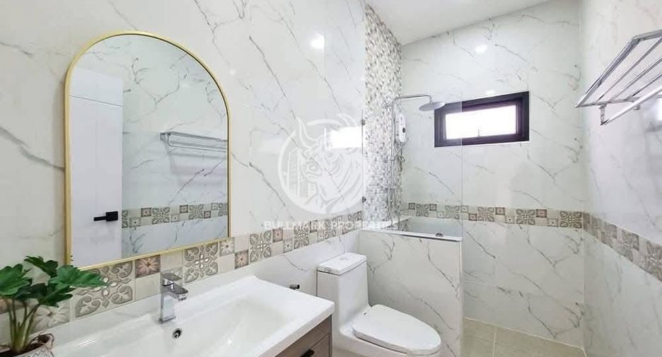 For rent 3 bedrooms house in Bang Lamung, Chonburi