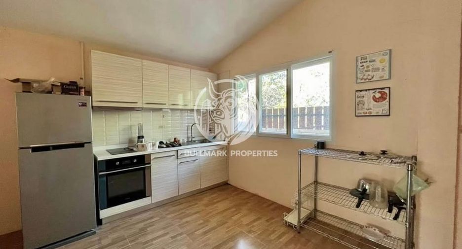 For rent 3 bedrooms house in Bang Saray, Pattaya