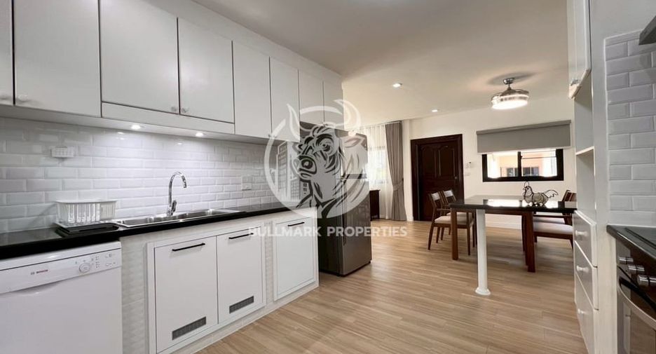 For rent and for sale 3 bedrooms villa in Na Jomtien, Pattaya
