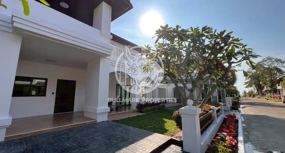 For rent and for sale 3 bedrooms villa in Na Jomtien, Pattaya