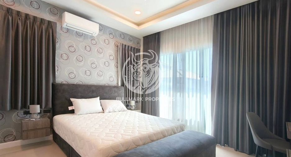 For rent 3 bedrooms villa in Huay Yai, Pattaya