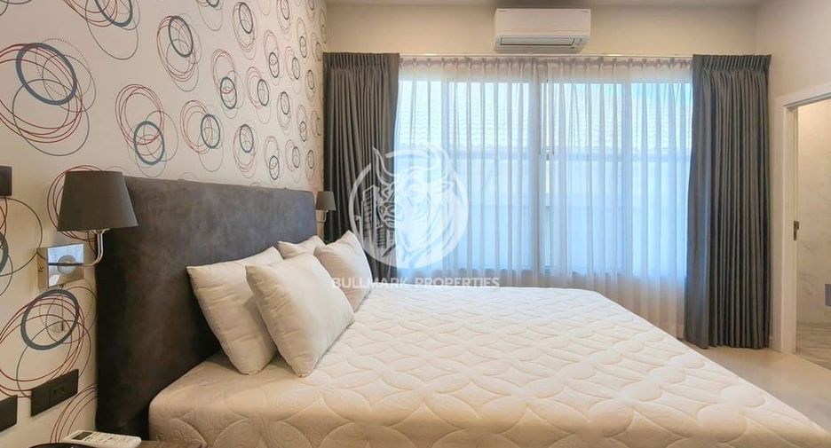 For rent 3 bedrooms villa in Huay Yai, Pattaya