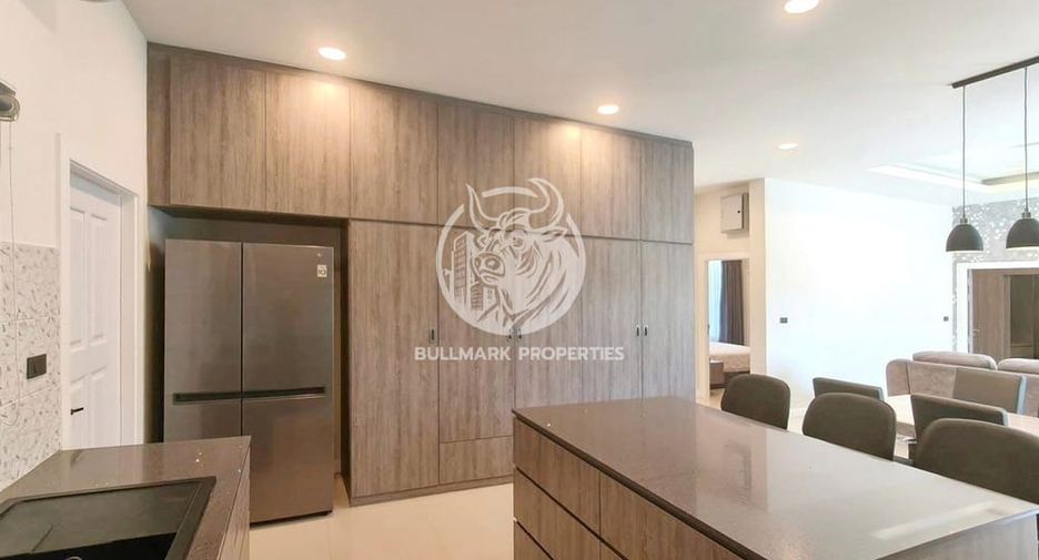 For rent 3 bedrooms villa in Huay Yai, Pattaya