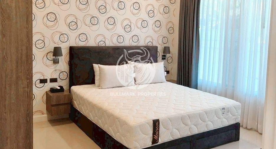 For rent 3 bedrooms villa in Huay Yai, Pattaya