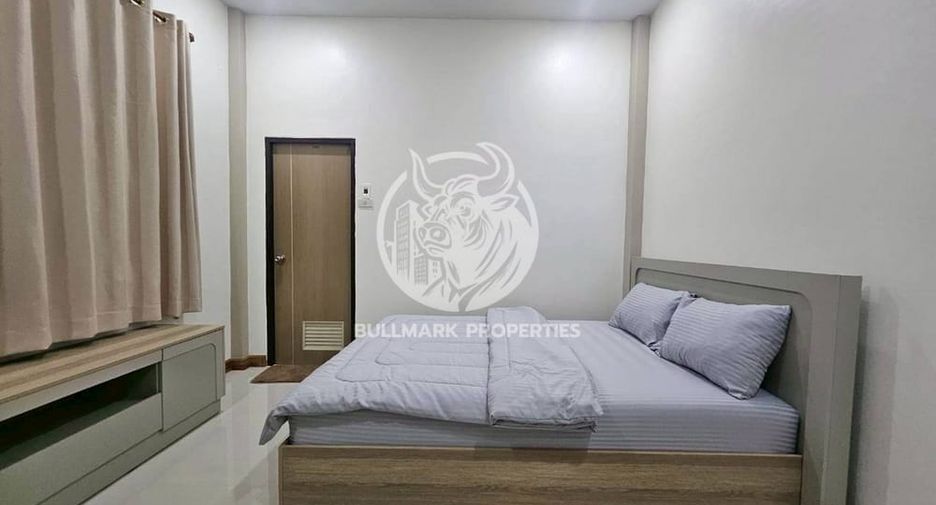 For rent 3 bedrooms house in Bang Lamung, Chonburi