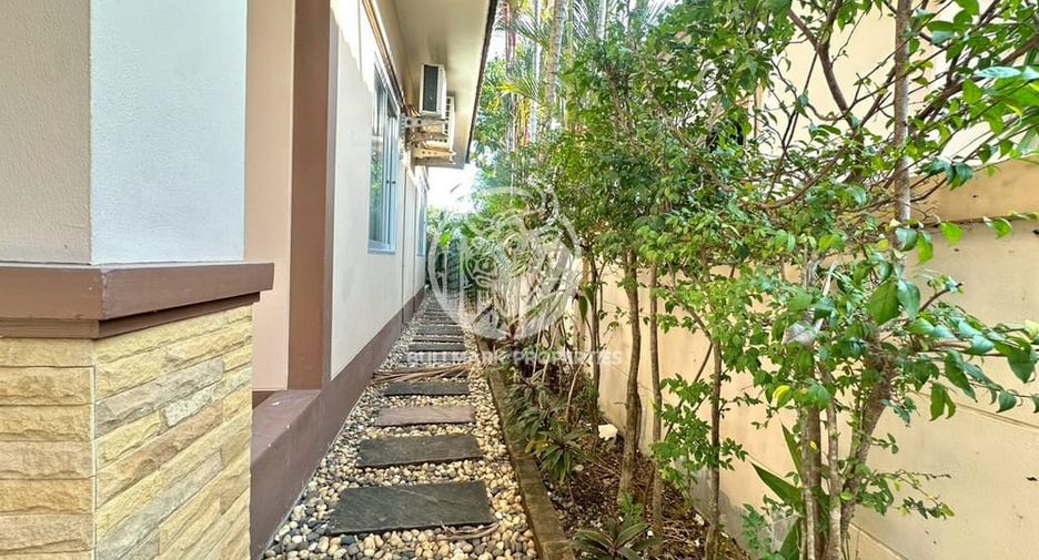 For rent and for sale 3 bedrooms house in Bang Lamung, Chonburi