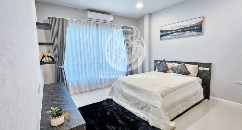 For rent and for sale 3 bedrooms house in Huay Yai, Pattaya
