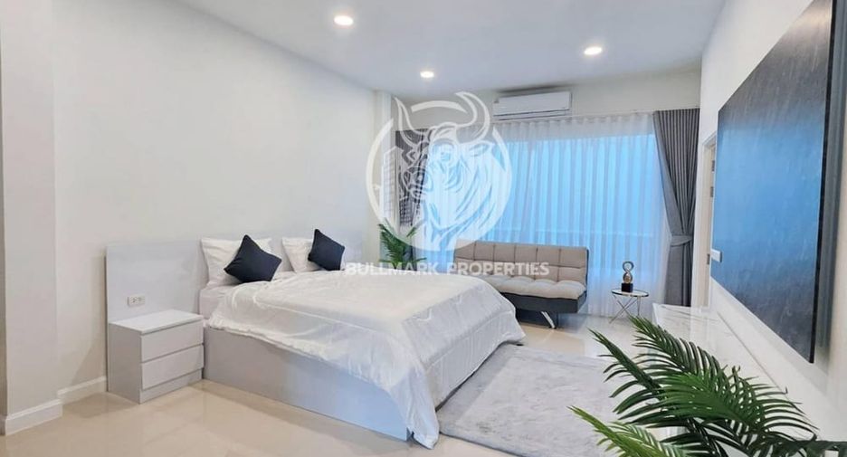 For rent and for sale 3 bedrooms house in Huay Yai, Pattaya