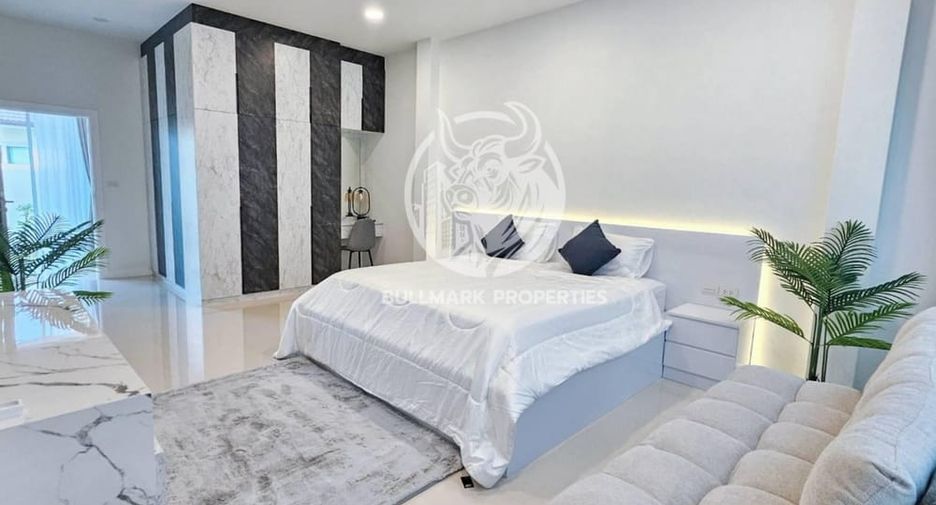 For rent and for sale 3 bedrooms house in Huay Yai, Pattaya