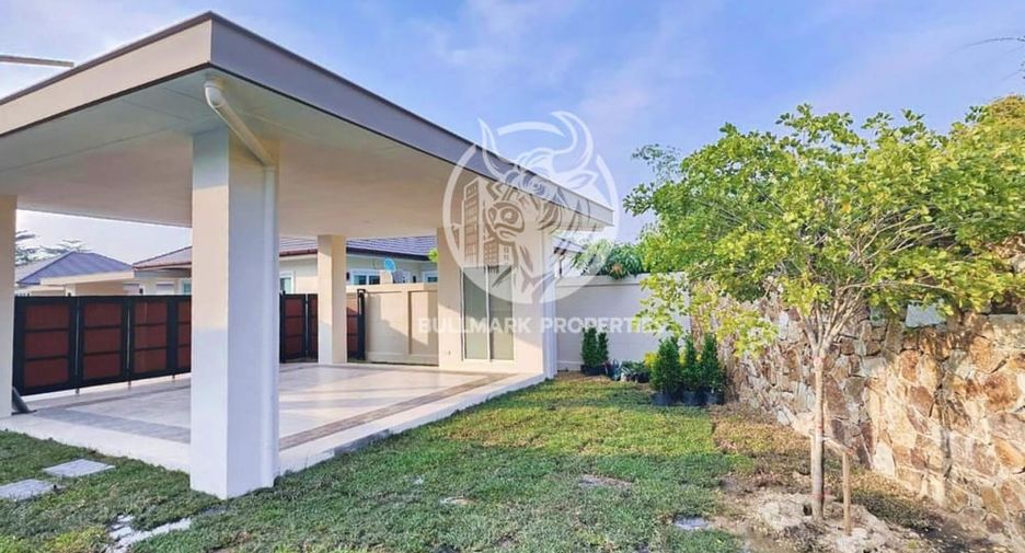 For rent and for sale 3 bedrooms house in Huay Yai, Pattaya