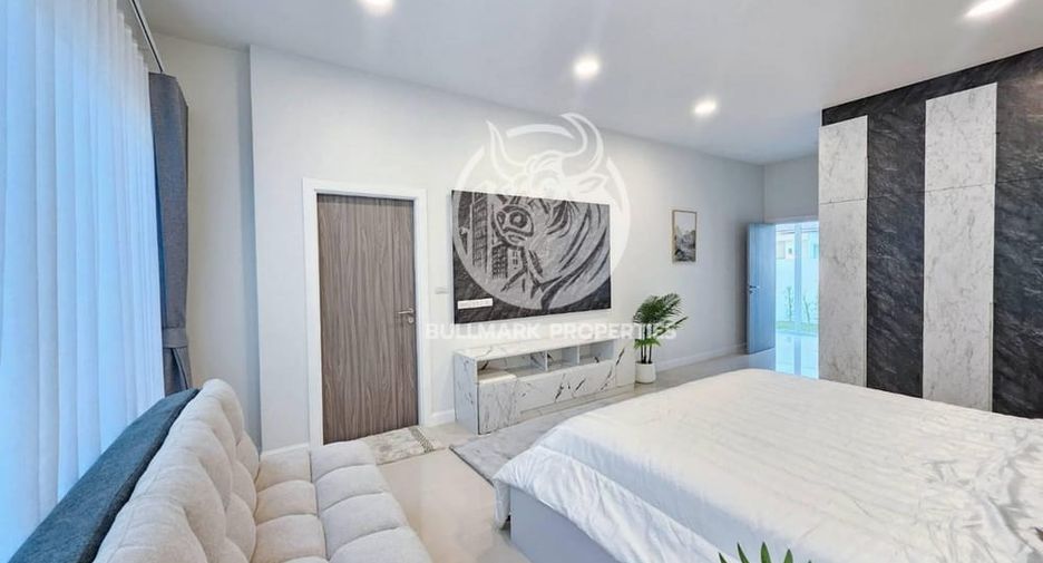 For rent and for sale 3 bedrooms house in Huay Yai, Pattaya