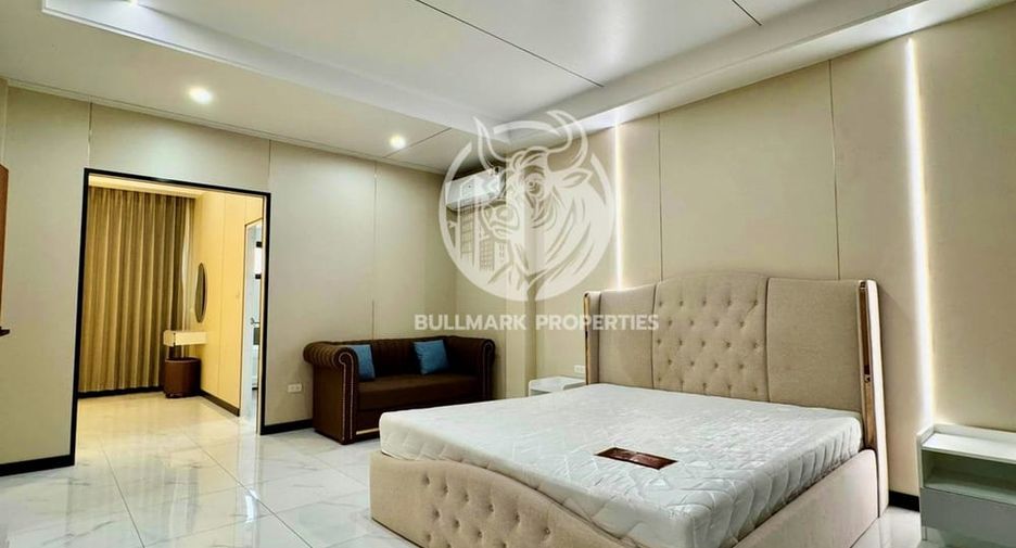 For rent 4 bedrooms house in Bang Lamung, Chonburi