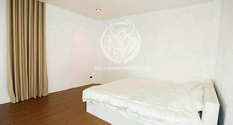 For rent 4 bedrooms house in Bang Lamung, Chonburi