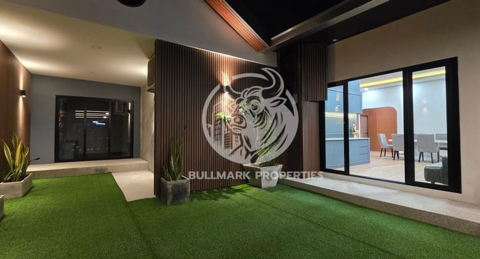 For rent 3 bedrooms house in Bang Lamung, Chonburi