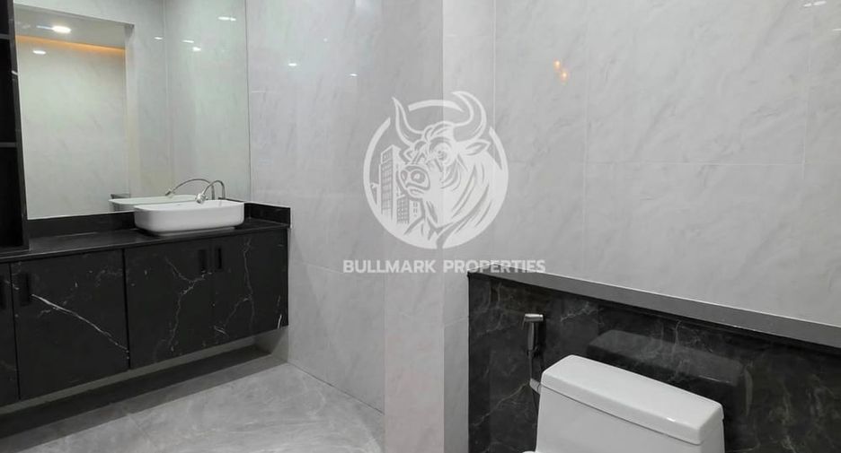 For rent 3 bedrooms house in Bang Lamung, Chonburi