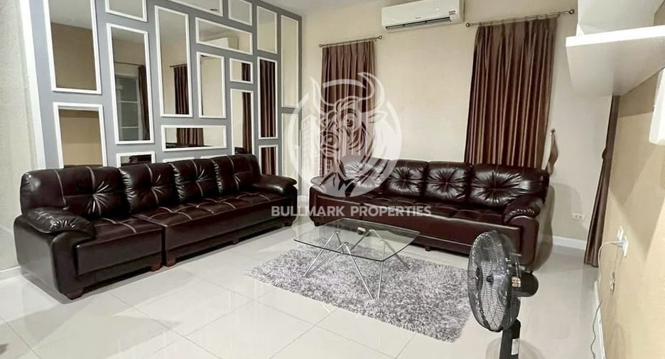 For rent 3 bedrooms house in Huay Yai, Pattaya