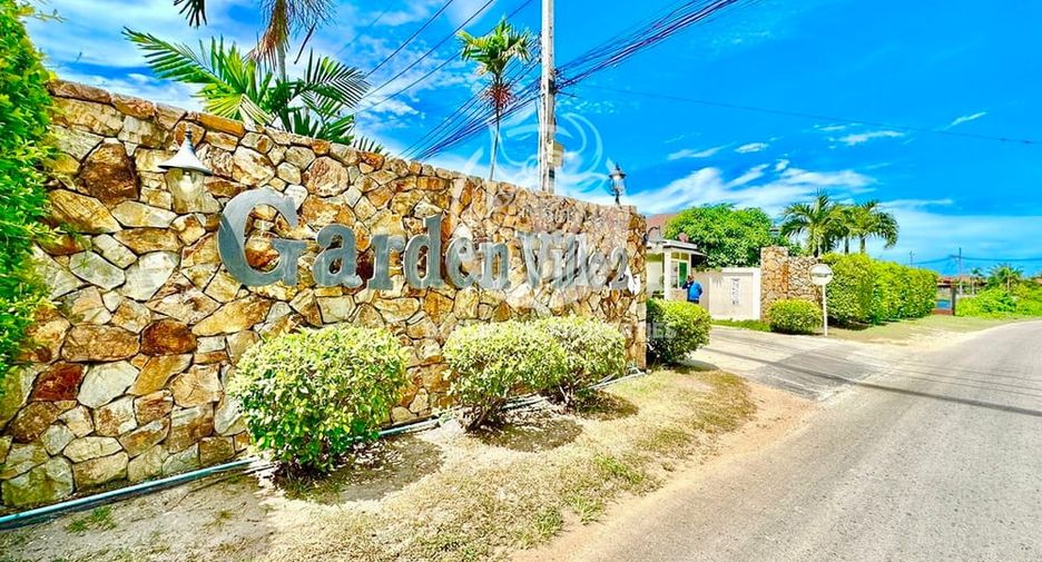 For rent 3 bedrooms house in Huay Yai, Pattaya