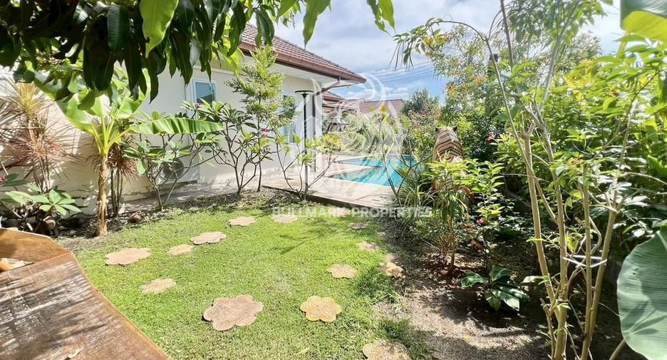For rent 3 bedrooms house in Huay Yai, Pattaya
