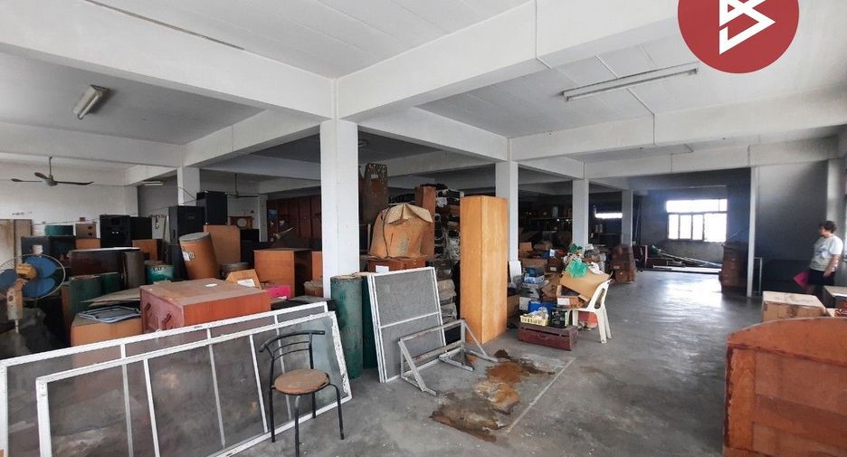 For sale 5 ベッドルーム retail Space in Phasi Charoen, Bangkok