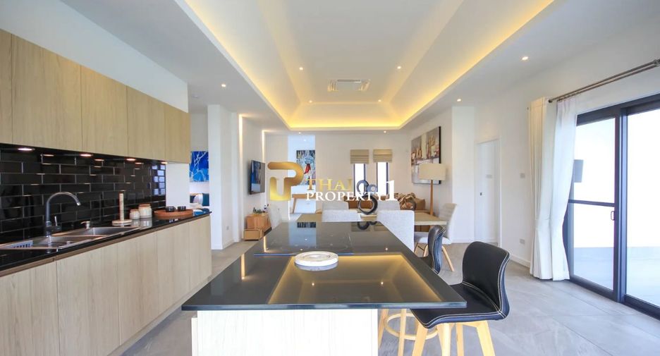 For sale 3 ベッドルーム villa in Hua Hin, Prachuap Khiri Khan