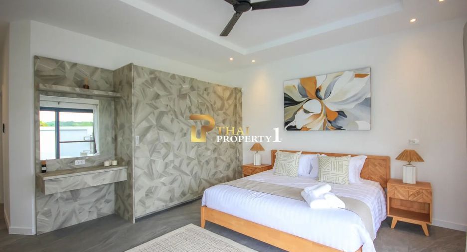 For sale 3 ベッドルーム villa in Hua Hin, Prachuap Khiri Khan