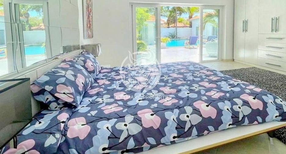 For rent and for sale 12 bedrooms villa in Ko Samui, Surat Thani
