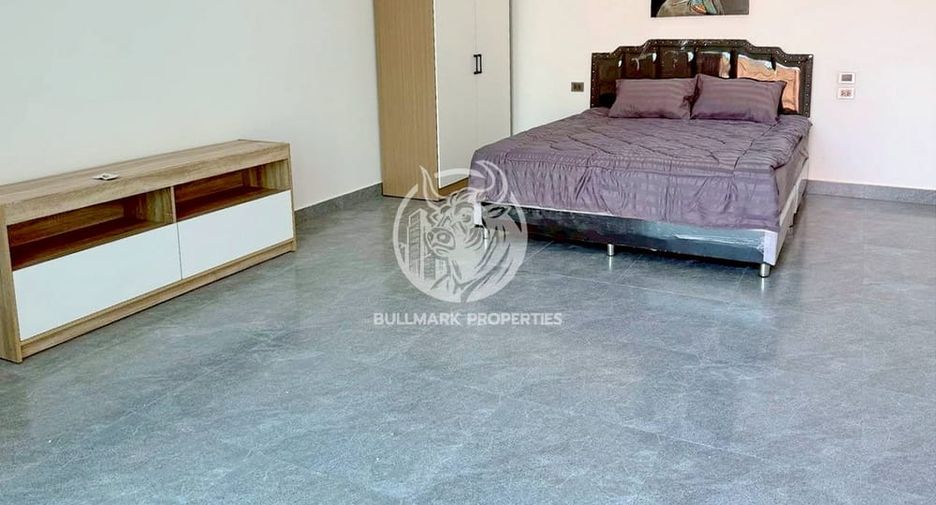 For rent and for sale 6 bedrooms villa in Bang Lamung, Chonburi