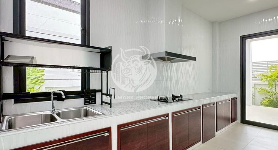 For rent 3 bedrooms house in Bang Lamung, Chonburi