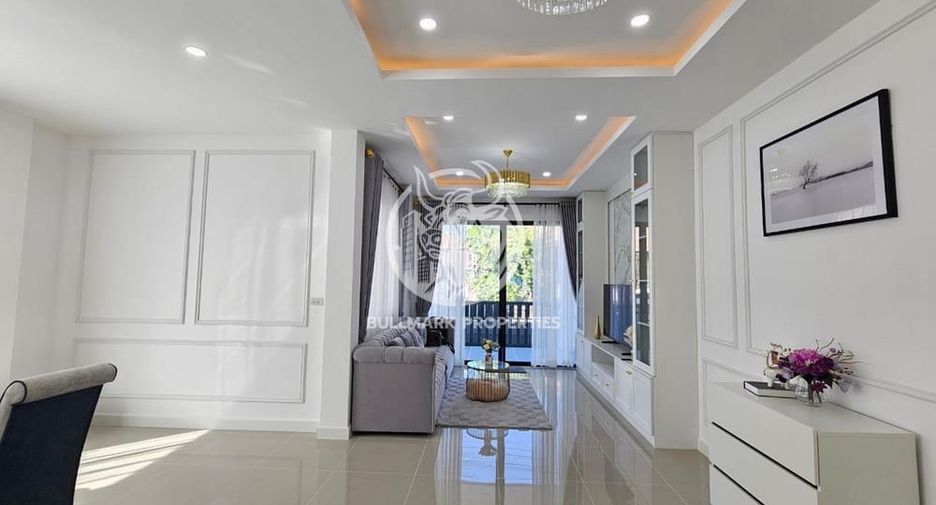 For rent 3 bedrooms house in Bang Lamung, Chonburi