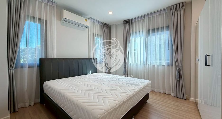 For rent 4 bedrooms house in Bang Lamung, Chonburi